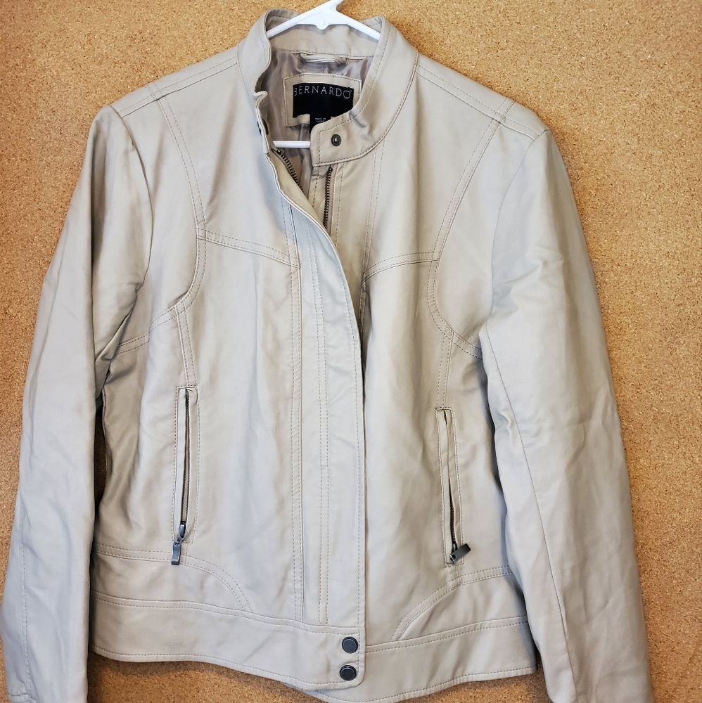 Bernardo vegan leather moto jacket women's L beige